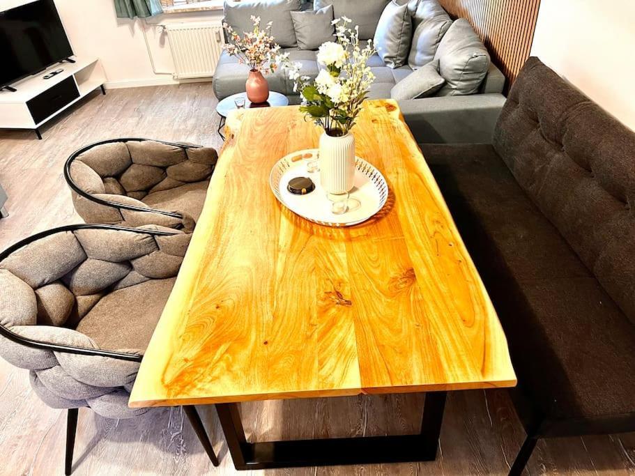Neue Ferienwohnung Kuestennaehe Mit Terrasse 3Km Zum Strand Osdorf 외부 사진
